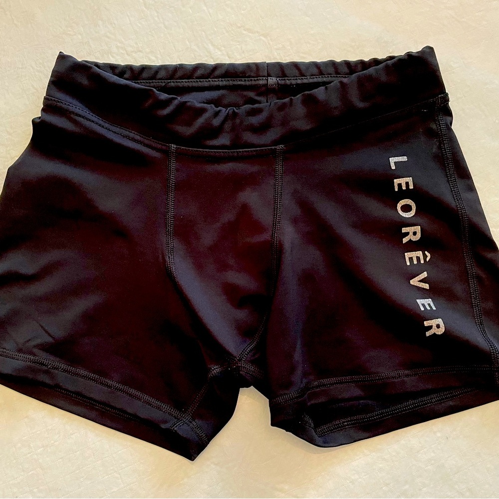 Leorever tight compression shorts classic black size small